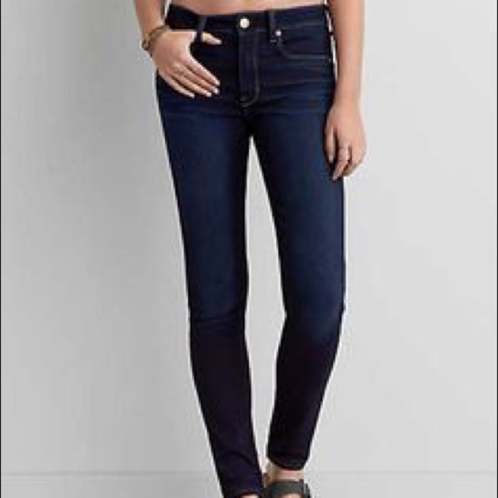 American Eagle Indigo wash skinny jeans
